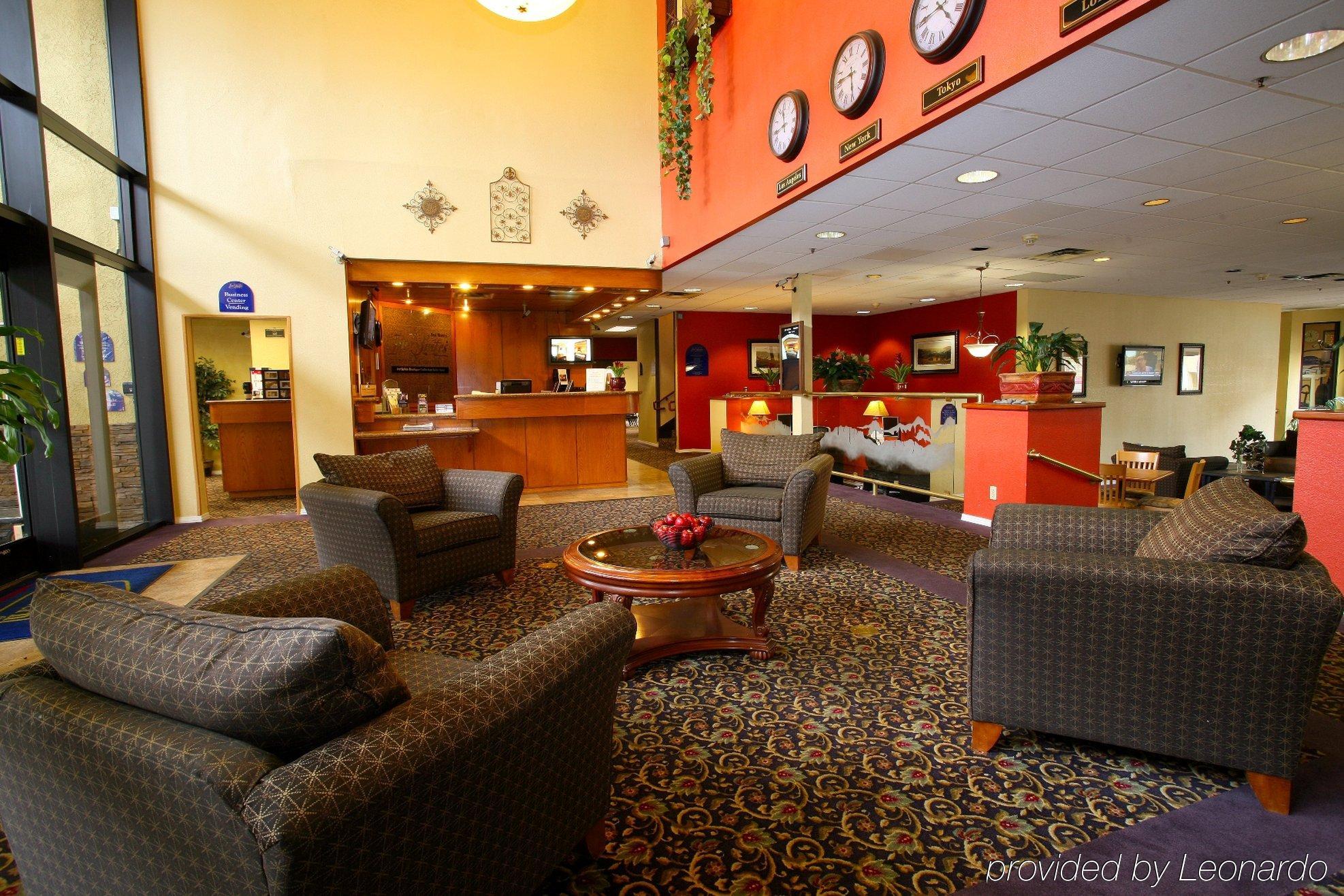 Hotel D'Lins Ontario Airport Interiør billede
