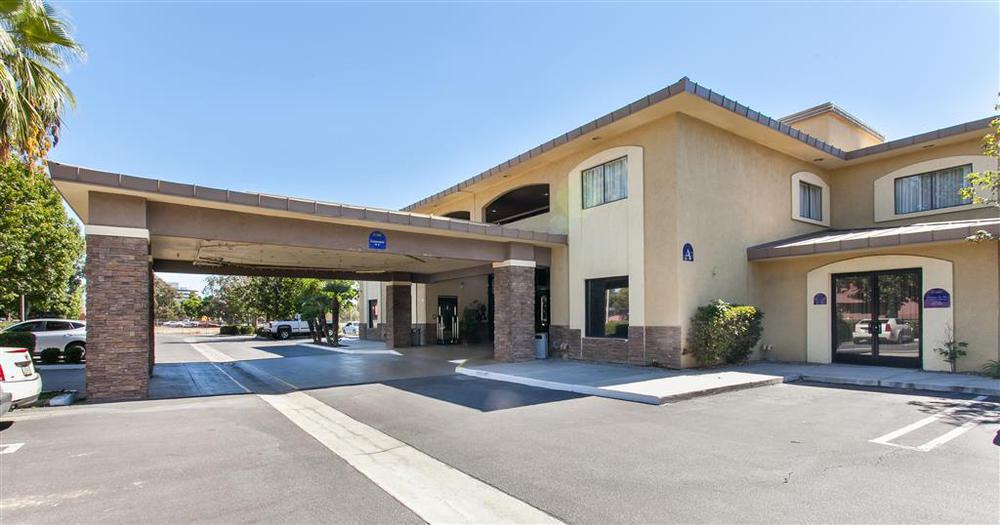 Hotel D'Lins Ontario Airport Eksteriør billede
